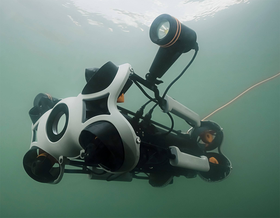 超声波液位传感器与LLC010N红外单点光电液位开关在水下机器人上的集成应用方案